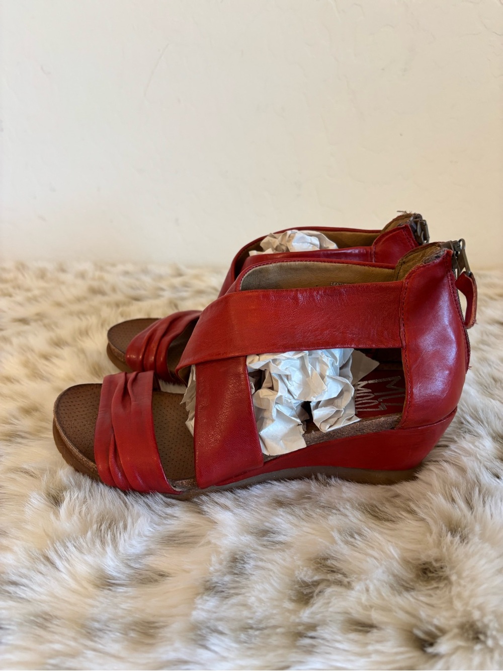 Miz Mooz Red Sandals 36 - Picture 2 of 5